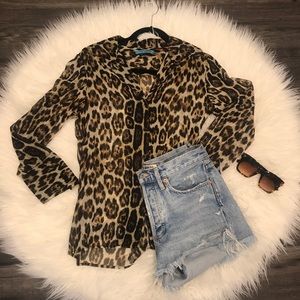 alice + olivia 🌸 leopard print blouse ✨✨